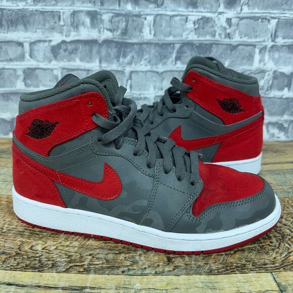 Nike Air Jordan 1 Mid Retro BG Camo River Rock Black Red 822858-032 Youth 7Y - Picture 2 of 11